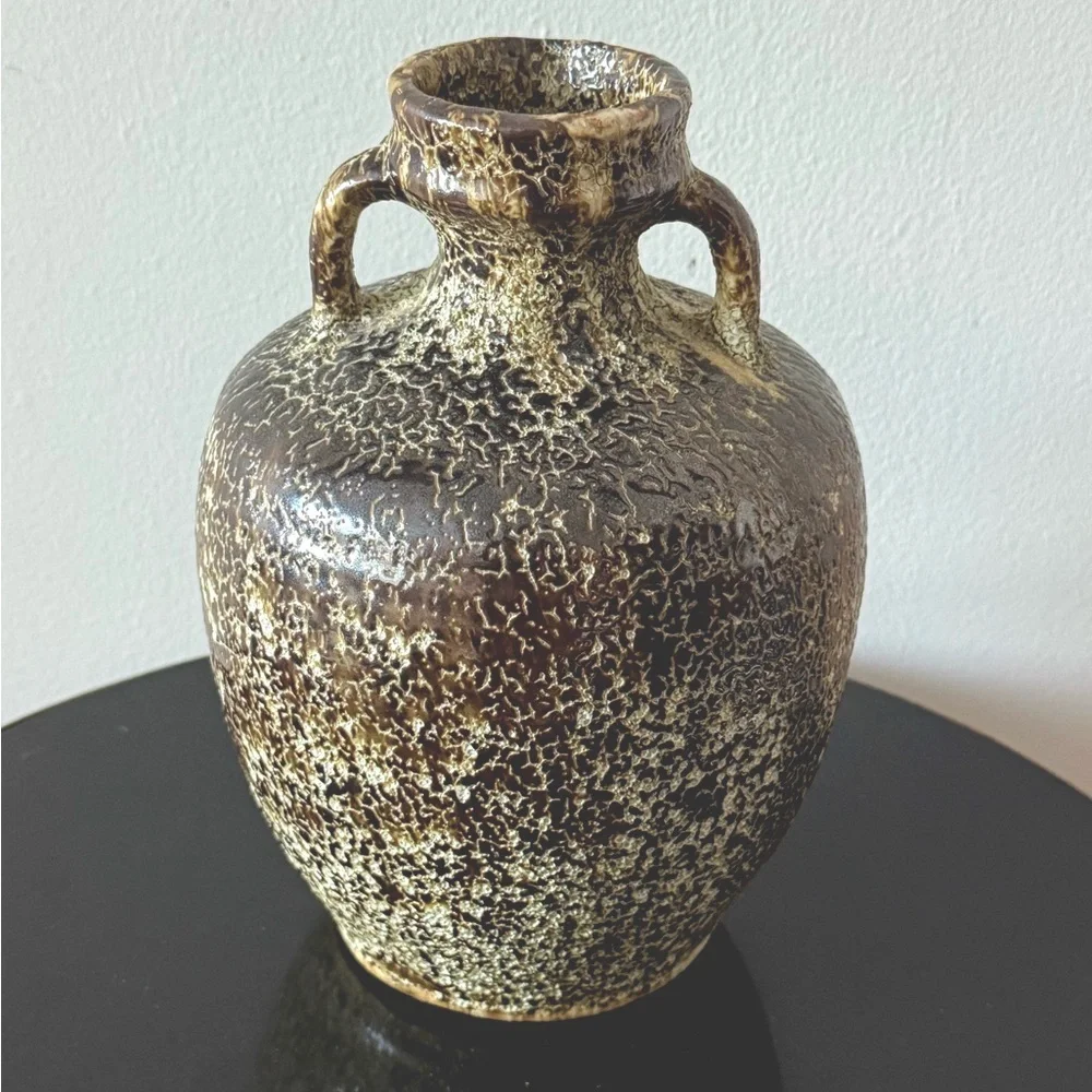 New Three Hands Corp Speckled Brown Cream Vase Rustic Ceramic 9.5” 71740